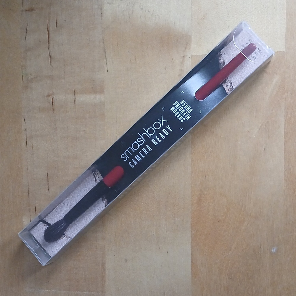 SMASHBOX Camera Ready Shadow Brush